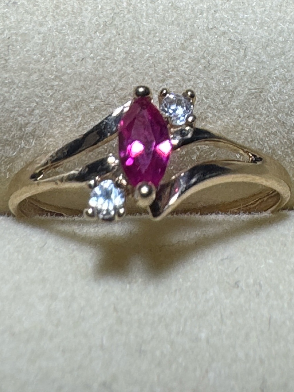 Vintage 10K Yellow Gold Marquise Ruby & CZ Accent Bypass Ring Size 7